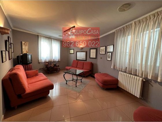 Foto 2 de Pis en venda a Centro - Recinto Amurallado de 9 habitacions amb garatge i balcó