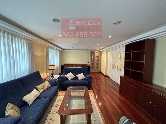 Foto 2 de Pis en venda a Centro - Recinto Amurallado de 4 habitacions amb terrassa i garatge