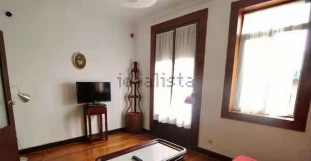 Foto 2 de Piso en venta en Casco Viejo de 2 habitaciones con balcón y calefacción