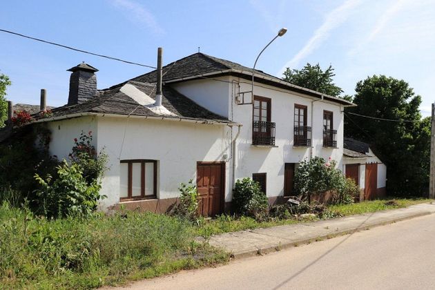 Foto 2 de Casa rural en venda a Cabañas Raras de 4 habitacions amb terrassa i garatge