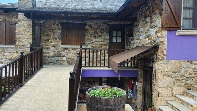 Foto 2 de Casa rural en venda a Carucedo de 5 habitacions amb terrassa i piscina