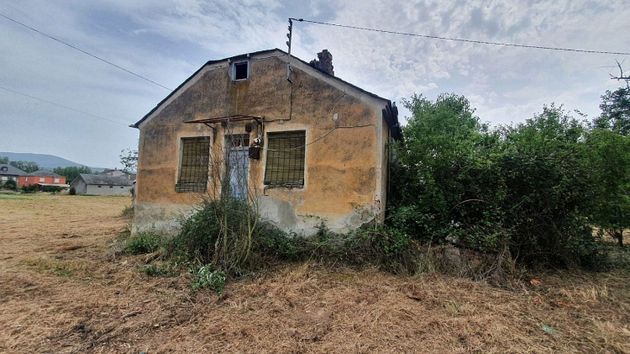 Foto 1 de Casa rural en venta en Congosto de 3 habitaciones y 70 m²