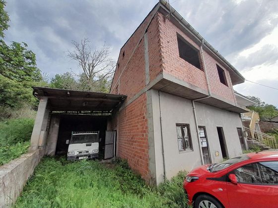 Foto 2 de Casa en venta en Priaranza del Bierzo de 2 habitaciones con terraza y garaje