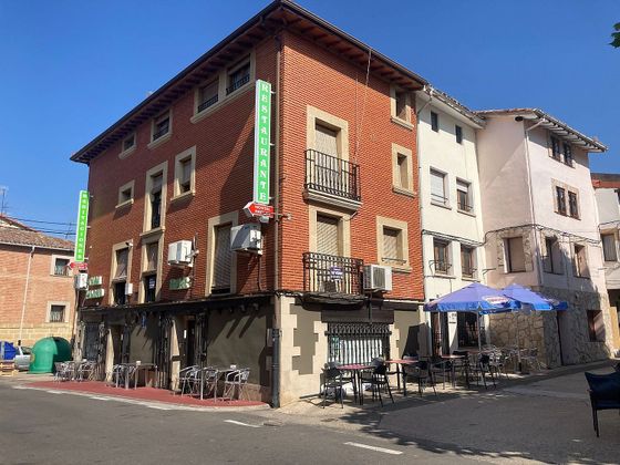 Foto 1 de Edifici en venda a Castañares de Rioja de 400 m²