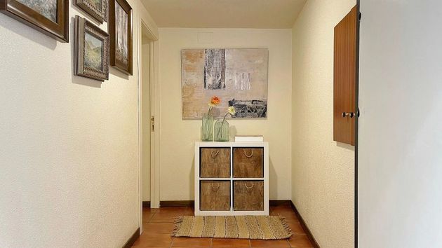 Foto 2 de Chalet en venta en calle Santiago Ramón y Cajal de 6 habitaciones con terraza y aire acondicionado