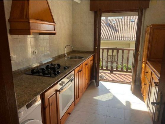 Foto 2 de Pis en venda a Ruiloba de 3 habitacions amb terrassa i garatge