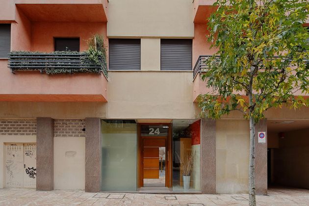 Foto 2 de Piso en venta en calle Matemático Pedrayes de 2 habitaciones con terraza y garaje