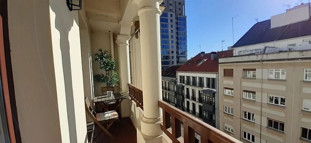 Foto 1 de Pis en lloguer a calle Milicias Nacionales de 3 habitacions amb terrassa i calefacció