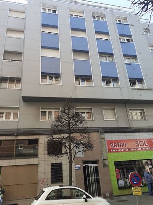 Foto 1 de Venta de piso en calle Juan Alvargonzález de 3 habitaciones con ascensor