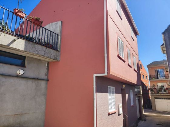 Foto 1 de Casa adossada en venda a calle San Tome Rua a Torre de 5 habitacions amb calefacció