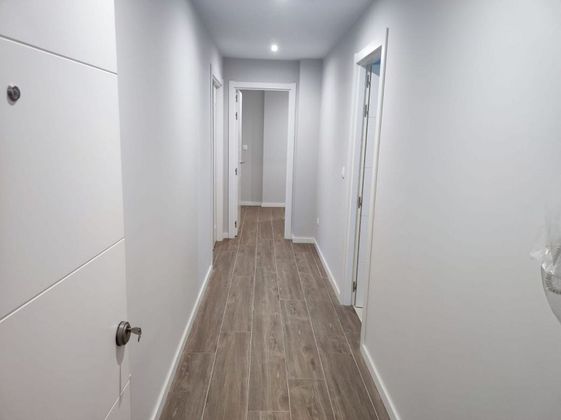 Foto 2 de Venta de piso en avenida Vilagarcia de 3 habitaciones con garaje y calefacción