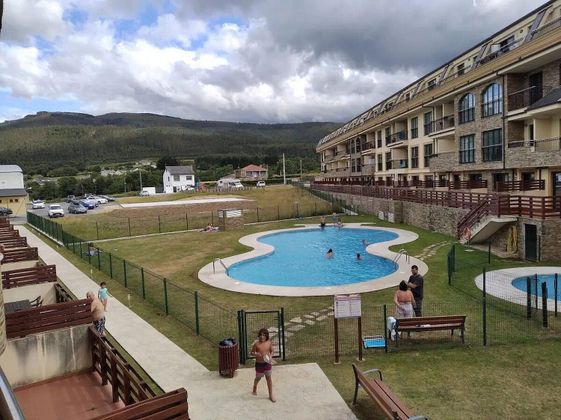 Foto 1 de Pis en venda a calle Nogueiredo de 2 habitacions amb terrassa i piscina
