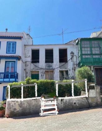 Foto 2 de Casa en venda a calle Fontán de 3 habitacions amb jardí