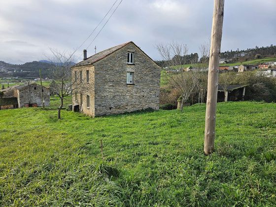 Foto 2 de Casa en venda a calle De Pousada amb jardí