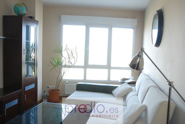Foto 2 de Venta de piso en A Piriganlla - Albeiros - Garabolos de 2 habitaciones con garaje y calefacción