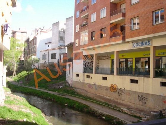Foto 1 de Local en venda a Centro - Aranda de Duero amb terrassa