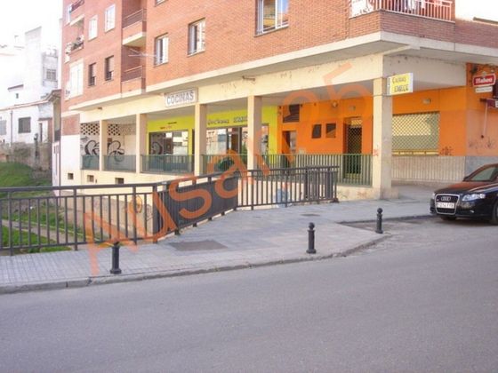 Foto 2 de Local en venda a Centro - Aranda de Duero amb terrassa