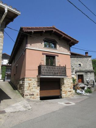 Foto 2 de Casa en venda a calle Delika de 3 habitacions amb terrassa i garatge