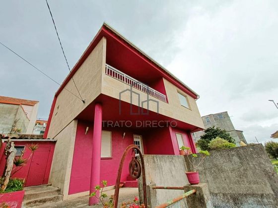 Foto 2 de Xalet en venda a Lavadores de 5 habitacions amb terrassa i garatge