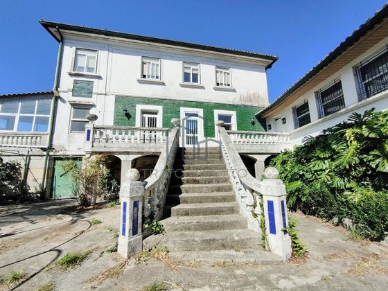 Foto 2 de Casa en venta en Tui de 8 habitaciones con terraza y jardín