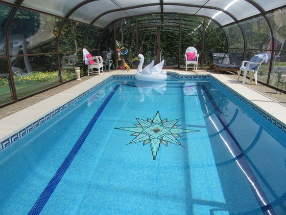 Foto 1 de Xalet en venda a Bareyo de 6 habitacions amb terrassa i piscina