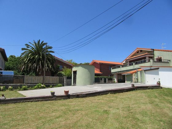 Foto 1 de Casa en venta en Bareyo de 4 habitaciones con terraza y garaje