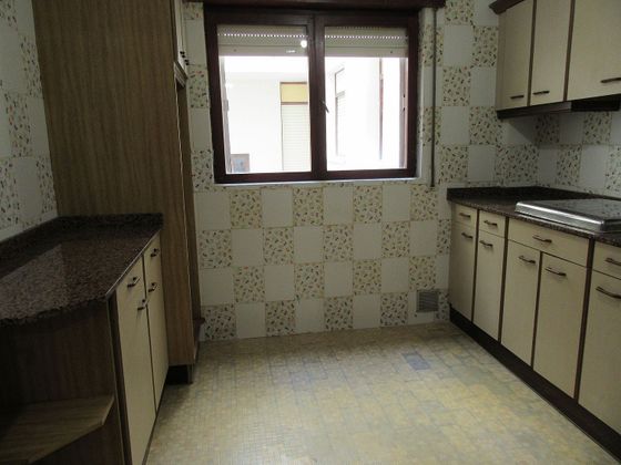 Foto 2 de Piso en venta en Bareyo de 3 habitaciones con terraza y calefacción