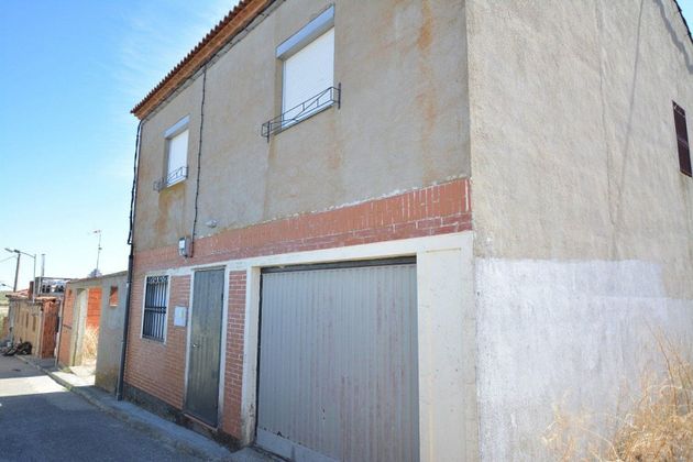 Foto 1 de Casa en venda a Siete Iglesias de Trabancos de 5 habitacions amb garatge