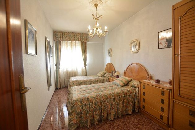 Foto 2 de Pis en venda a Medina del Campo de 2 habitacions amb calefacció i ascensor