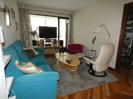 Foto 1 de Pis en venda a Iralabarri de 4 habitacions amb terrassa i calefacció