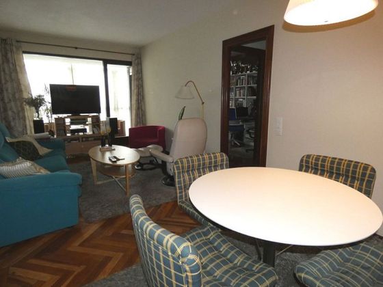 Foto 2 de Pis en venda a Iralabarri de 4 habitacions amb terrassa i calefacció
