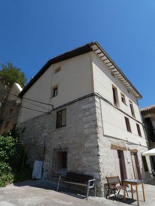 Foto 2 de Casa en venda a Cerezo de Río Tirón de 5 habitacions amb terrassa i piscina