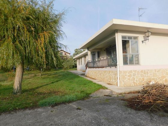 Foto 2 de Chalet en venta en Cendea de Cizur de 5 habitaciones con terraza y jardín