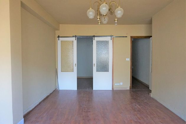 Foto 2 de Pis en venda a Centro - Recinto Amurallado de 2 habitacions amb garatge i ascensor