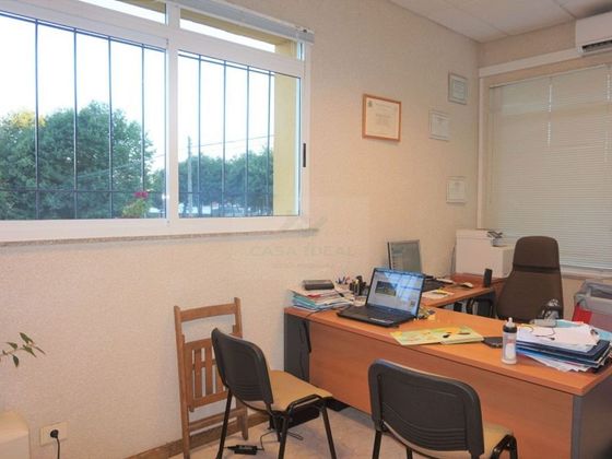 Foto 1 de Oficina en alquiler en Corgo (O) de 90 m²