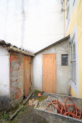 Foto 2 de Casa en venda a A Piriganlla - Albeiros - Garabolos de 4 habitacions i 156 m²