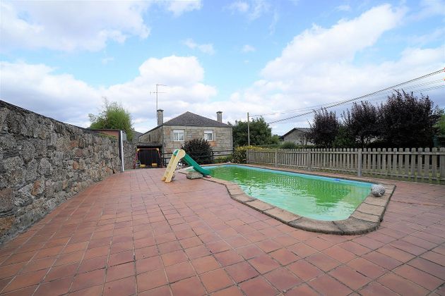 Foto 1 de Venta de chalet en Parroquias Rurales de 6 habitaciones con terraza y piscina