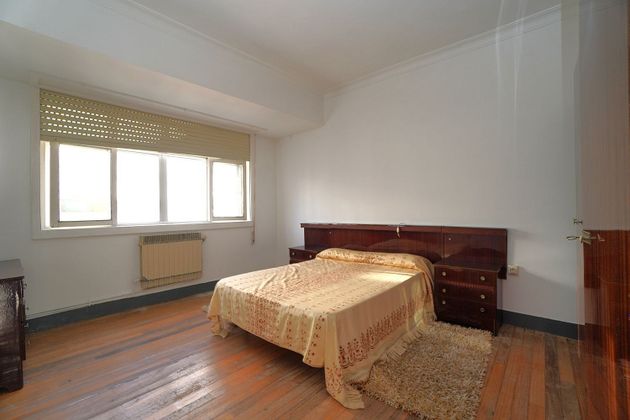 Foto 1 de Pis en venda a Residencia - Abella de 4 habitacions amb balcó