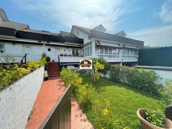 Foto 1 de Casa adossada en venda a Plentzia de 4 habitacions amb terrassa i piscina