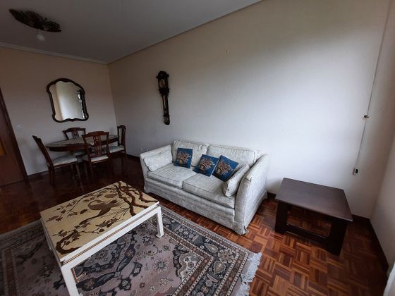 Foto 2 de Pis en venda a San Martín de 3 habitacions amb garatge i calefacció