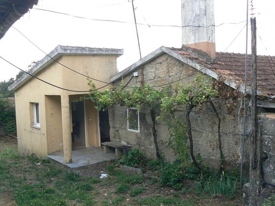 Foto 1 de Chalet en venta en Neves (As) de 2 habitaciones con garaje y jardín