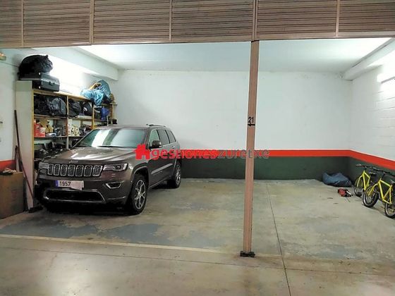 Foto 1 de Garaje en venta en Bolueta de 47 m²