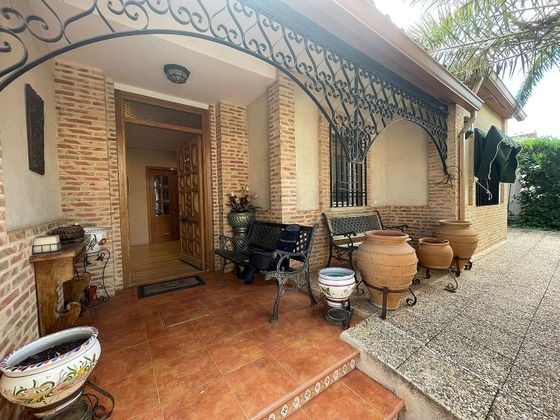 Foto 2 de Xalet en venda a Alcázar de San Juan de 3 habitacions amb terrassa i piscina