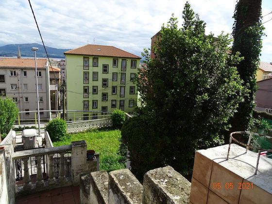 Foto 1 de Casa adosada en venta en Centro - Ayuntamiento de 3 habitaciones con terraza y jardín