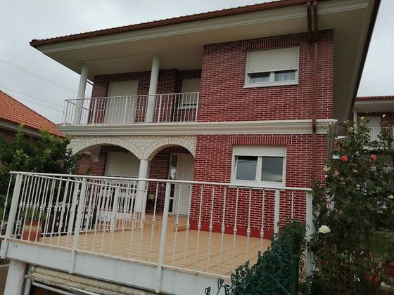 Foto 2 de Venta de chalet en Astillero (El) de 4 habitaciones con terraza y garaje