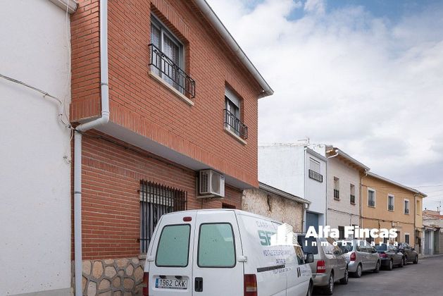 Foto 1 de Xalet en venda a Villares del Saz de 3 habitacions amb aire acondicionat