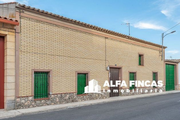 Foto 1 de Xalet en venda a Alberca de Záncara (La) de 3 habitacions amb piscina i garatge