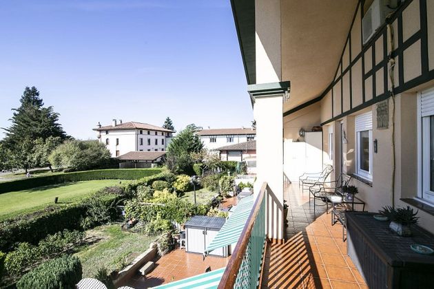 Foto 2 de Dúplex en venda a Legutiano de 3 habitacions amb terrassa i garatge