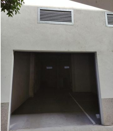 Foto 2 de Alquiler de garaje en calle Menéndez Pelayo de 12 m²