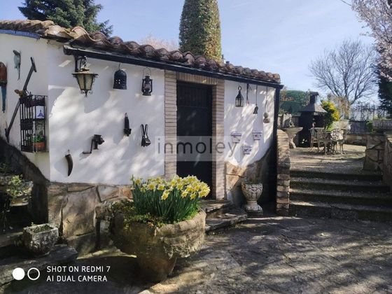 Foto 2 de Casa rural en venta en Legutiano de 4 habitaciones con terraza y piscina
